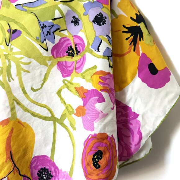 Ken Scott Scarf Women's White Flower Hand-stitched 33" - Picture 2 of 10